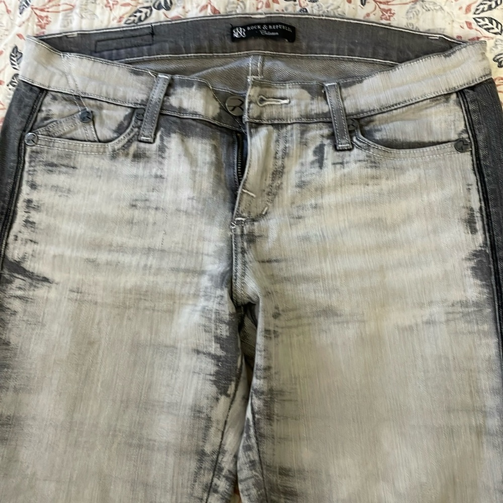Rock & Republic grey stretch jeans- 29